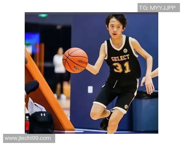 余嘉豪的成长之路与篮球梦想的追逐与坚持